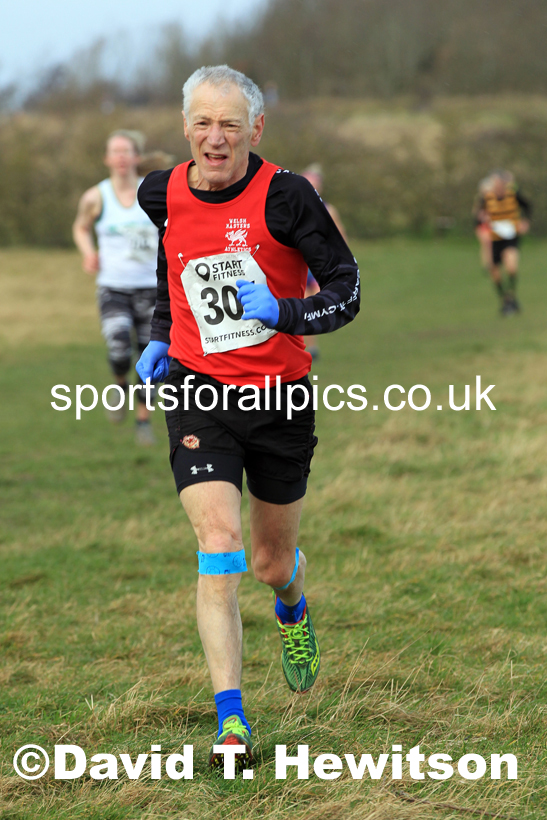 Womens and mens 35 to 65 plus, 2022 NEMAA Open Cross Country Champs., Wallsend, Tyne and Wear. Photo: David T. Hewitson/Sports for All Pics